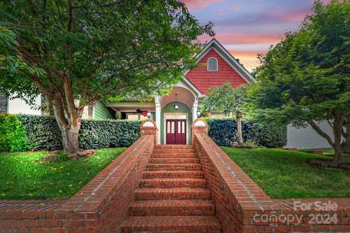 $660,000 - 4Br/4Ba -  for Sale in The Oaks At Mcilwaine, Huntersville