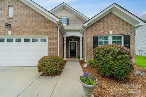 $419,900 - 3Br/2Ba -  for Sale in Avalon, Mooresville
