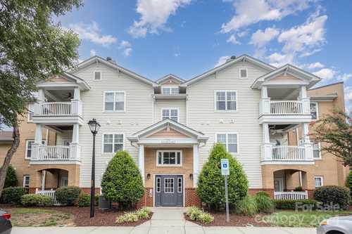 $293,000 - 2Br/2Ba -  for Sale in Copper Ridge, Charlotte