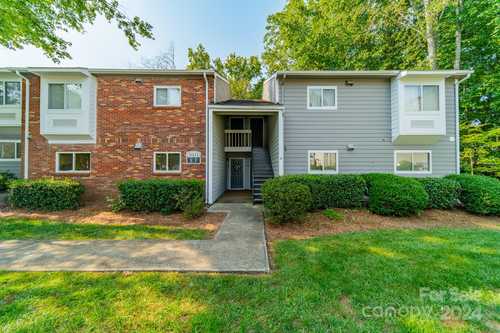 $255,000 - 2Br/2Ba -  for Sale in Heathstead, Charlotte