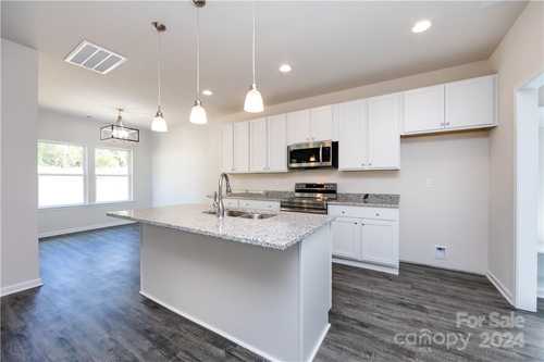 $499,900 - 5Br/3Ba -  for Sale in College Place, Lancaster