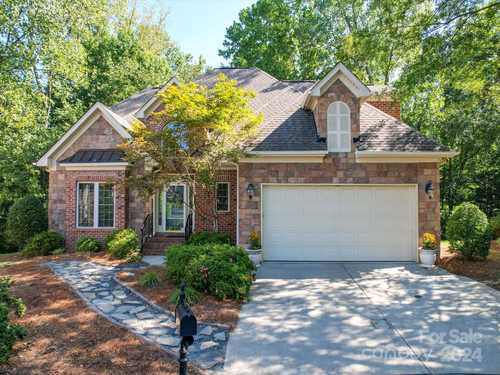 $779,900 - 4Br/4Ba -  for Sale in Ivy Hall, Charlotte