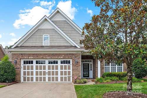 $699,900 - 3Br/3Ba -  for Sale in Stone Creek Ranch, Charlotte