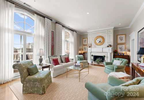 $1,100,000 - 2Br/3Ba -  for Sale in Penthouses At Phillips Place, Charlotte