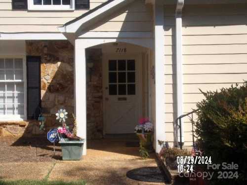 $279,000 - 2Br/3Ba -  for Sale in Quail Hollow Estates, Charlotte