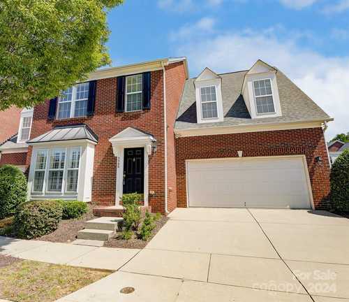 $569,900 - 3Br/3Ba -  for Sale in Berkeley On Providence, Charlotte