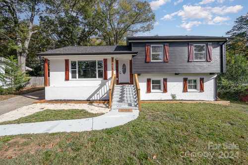 $690,000 - 4Br/2Ba -  for Sale in Starmount, Charlotte