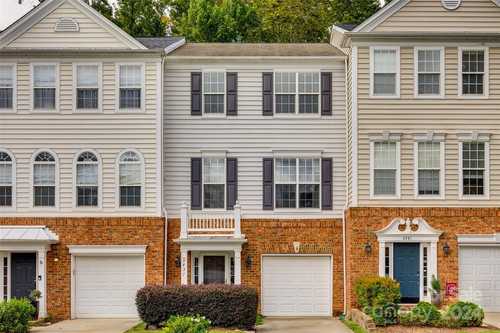 $457,900 - 2Br/4Ba -  for Sale in Magnolia Park, Charlotte