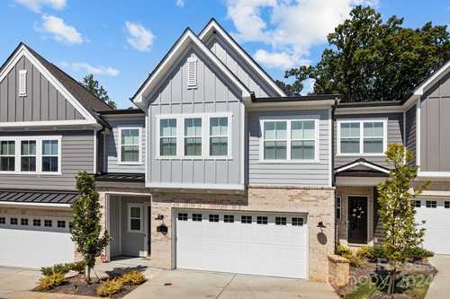 $749,500 - 3Br/3Ba -  for Sale in Everton, Charlotte