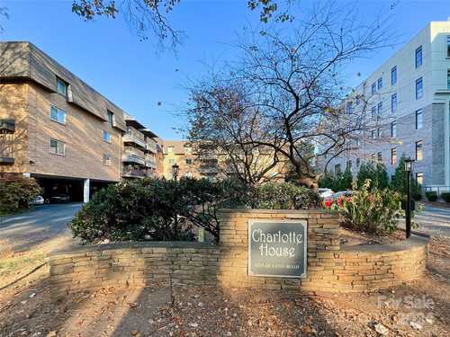 $245,000 - 2Br/2Ba -  for Sale in Charlotte House, Charlotte