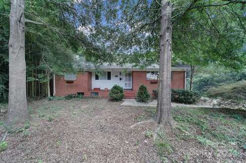 $675,000 - 3Br/2Ba -  for Sale in Myers Park, Charlotte