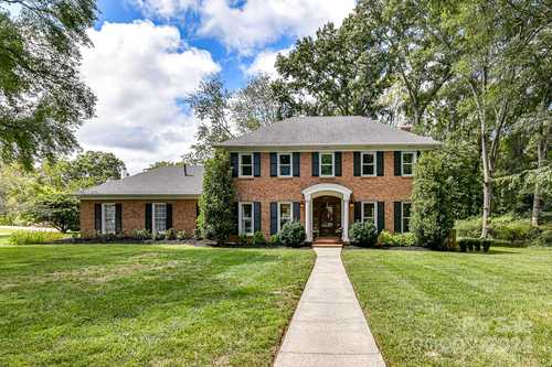 $945,000 - 4Br/3Ba -  for Sale in Montibello, Charlotte