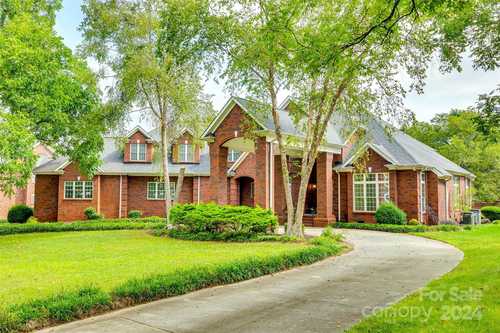 $1,300,000 - 6Br/7Ba -  for Sale in Eppington South, Fort Mill