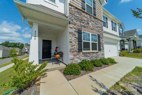 $520,000 - 4Br/3Ba -  for Sale in Walnut Creek, Lancaster