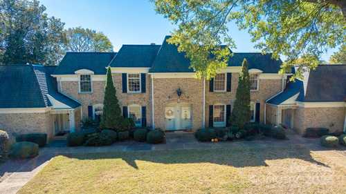 $299,900 - 2Br/2Ba -  for Sale in Quail Hollow Estates, Charlotte