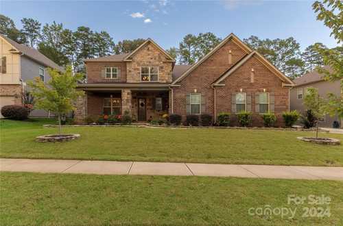 $903,000 - 5Br/5Ba -  for Sale in Mirabella, Huntersville