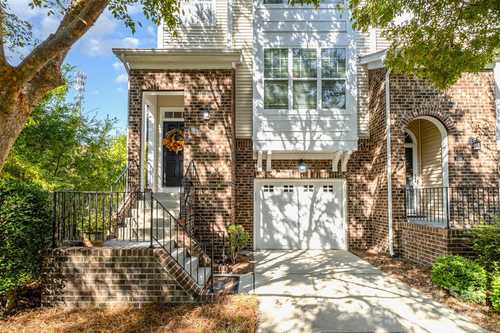 $375,000 - 4Br/4Ba -  for Sale in Skybrook, Huntersville