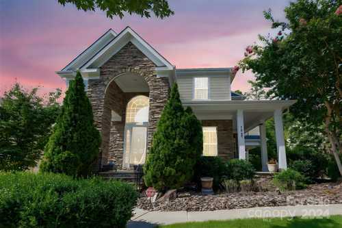 $799,999 - 5Br/5Ba -  for Sale in The Palisades, Charlotte