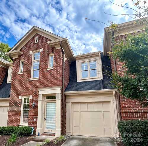 $569,900 - 3Br/3Ba -  for Sale in Hillside West, Charlotte