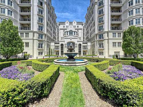 $1,095,000 - 2Br/3Ba -  for Sale in Rosewood At Providence, Charlotte