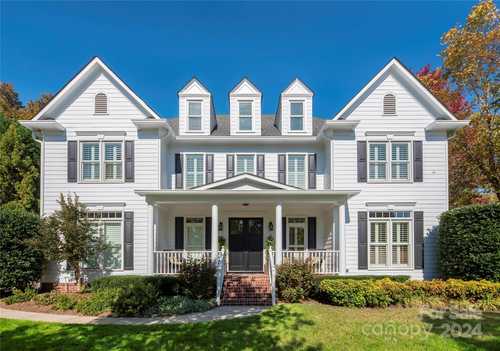 $950,000 - 4Br/4Ba -  for Sale in The Hamptons, Huntersville