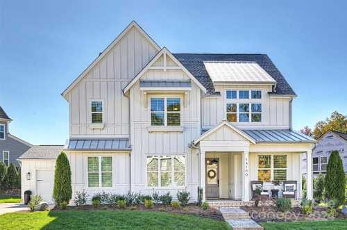 $1,395,000 - 5Br/4Ba -  for Sale in Oak Farm, Huntersville