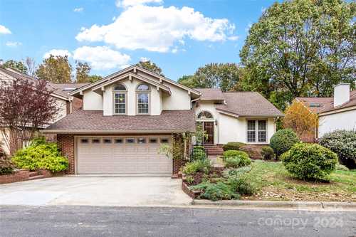 $625,000 - 3Br/3Ba -  for Sale in Carsons Pond, Charlotte