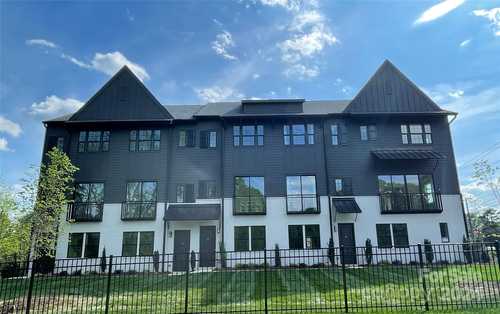 $449,500 - 2Br/3Ba -  for Sale in Mcalway Townhomes, Charlotte