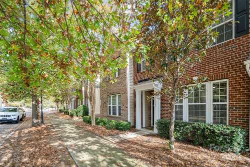 $450,000 - 3Br/3Ba -  for Sale in Cedar Walk, Charlotte