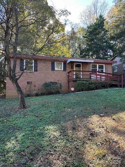 $225,000 - 3Br/2Ba -  for Sale in Pine Valley, Charlotte