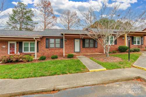 $187,900 - 2Br/1Ba -  for Sale in Parkwood Villas, Rock Hill