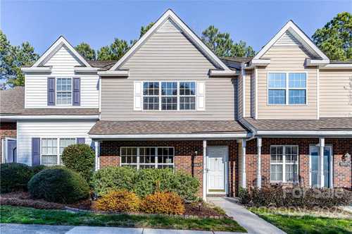 $289,900 - 2Br/3Ba -  for Sale in Maple Crest, Charlotte