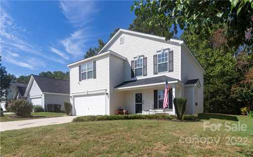 $310,000 - 3Br/3Ba -  for Sale in Mabry Park, Rock Hill