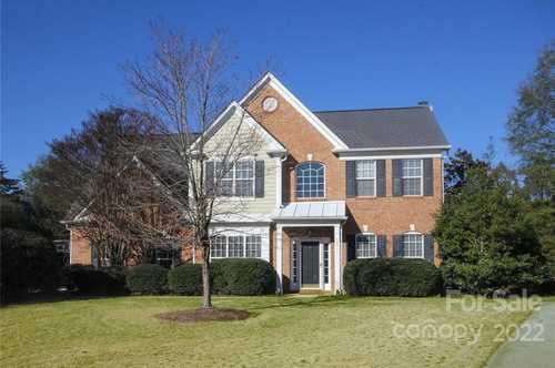 $599,000 - 5Br/3Ba -  for Sale in Cady Lake, Charlotte
