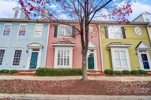 $350,000 - 3Br/3Ba -  for Sale in Monteith Park, Huntersville
