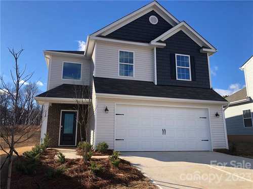 $379,999 - 4Br/3Ba -  for Sale in Gambill Forest, Mooresville