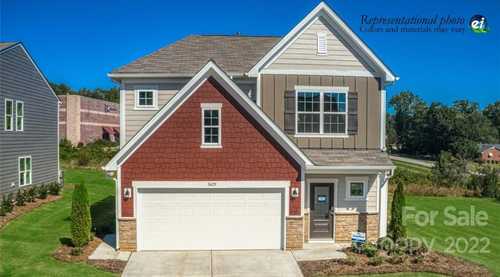 $384,999 - 4Br/3Ba -  for Sale in Gambill Forest, Mooresville