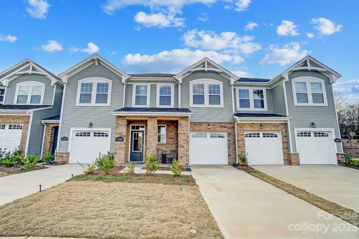 View Charlotte, NC 28278 townhome