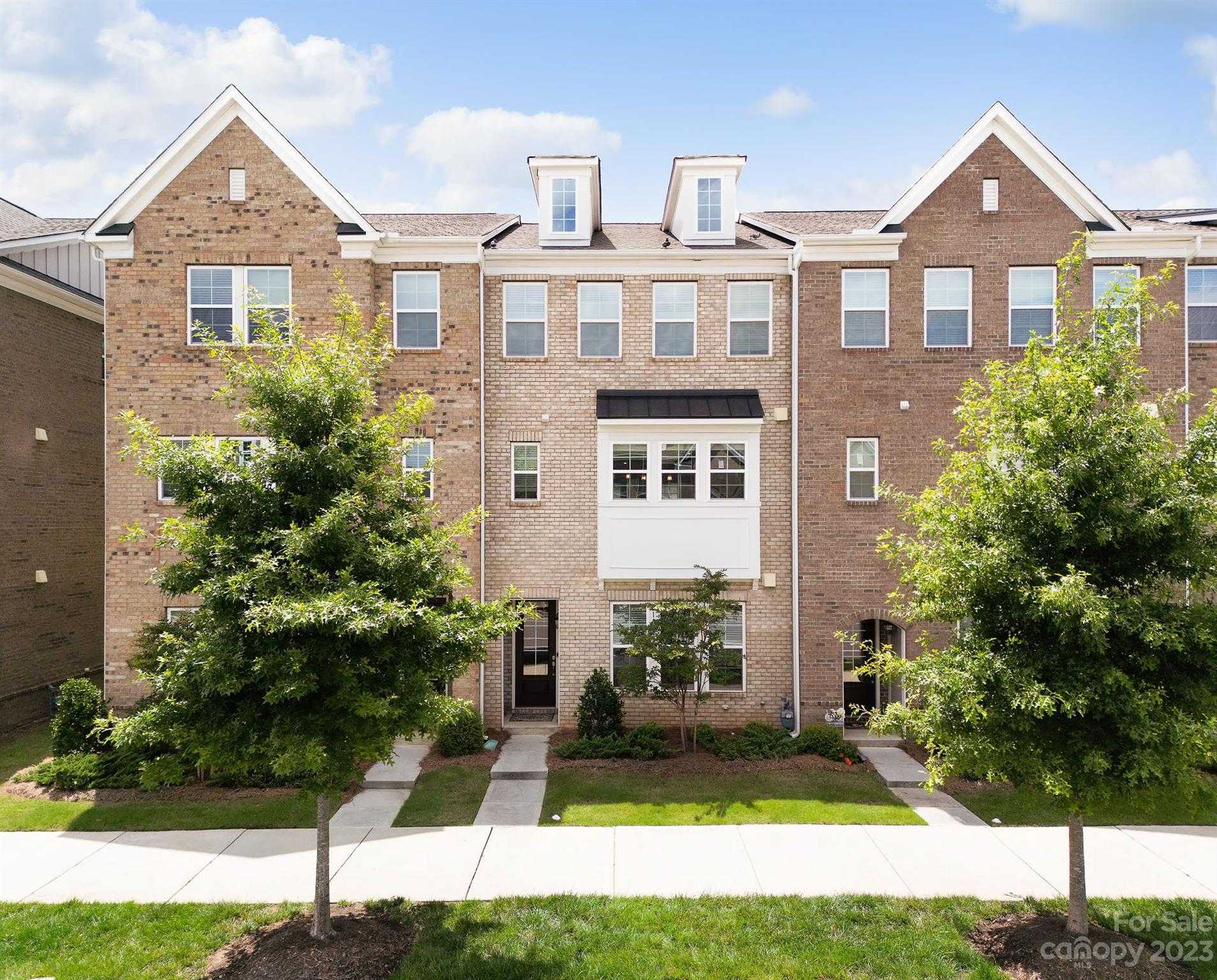 View Charlotte, NC 28277 townhome