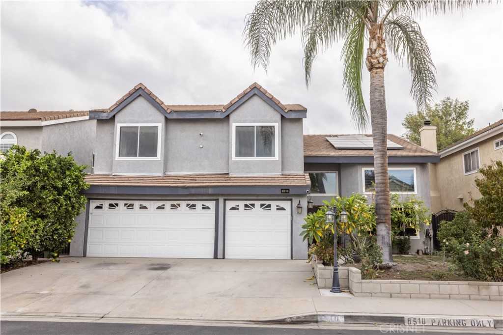 $1,199,000 - 4Br/3Ba -  for Sale in Canoga Park