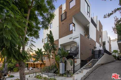 $1,395,000 - 1Br/2Ba -  for Sale in West Hollywood