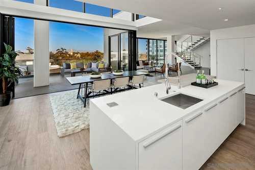 $4,459,000 - 2Br/3Ba -  for Sale in Downtown, San Diego