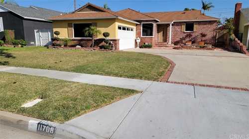$795,000 - 3Br/2Ba -  for Sale in Hawthorne