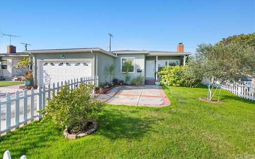 $1,400,000 - 4Br/2Ba -  for Sale in Torrance