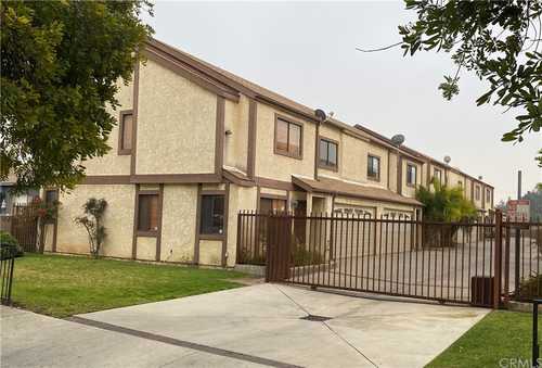 $685,000 - 3Br/3Ba -  for Sale in Inglewood