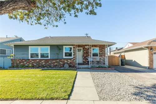 $1,225,000 - 3Br/2Ba -  for Sale in Torrance