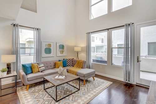$775,000 - 1Br/2Ba -  for Sale in Hawthorne