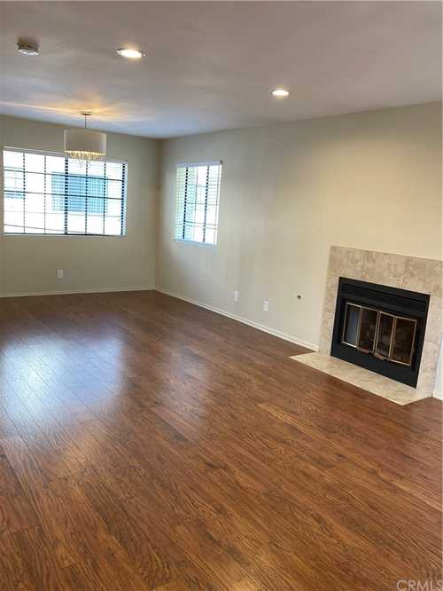 $780,000 - 2Br/3Ba -  for Sale in Torrance
