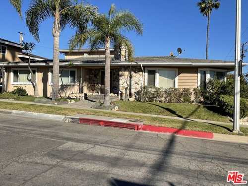 $1,999,000 - 5Br/4Ba -  for Sale in Los Angeles