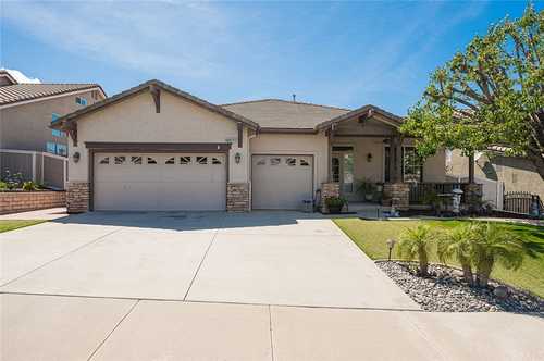 $699,900 - 4Br/2Ba -  for Sale in Horsethief Canyon, Temescal Valley
